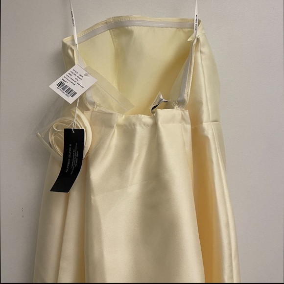 Dessy -Alfred Sung Butter Yellow Gown with Train- size 10 NWT - Picture 8 of 13